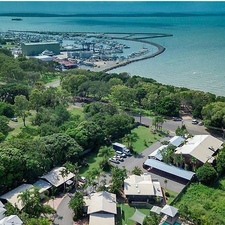 The Villas - Hervey Bay - 2 Separate Villas Urangan Dış mekan fotoğraf